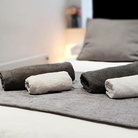 Superb 2 Beds 2 Baths New Apartment W/ Garden+Patio Bournemouth Exterior foto
