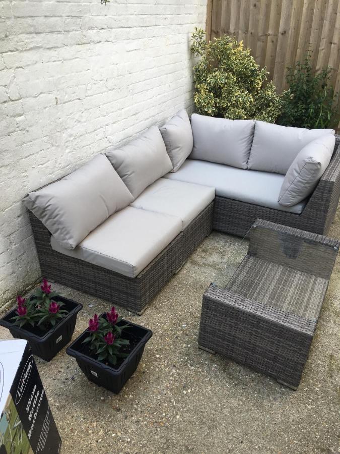 Superb 2 Beds 2 Baths New Apartment W/ Garden+Patio Bournemouth Exterior foto