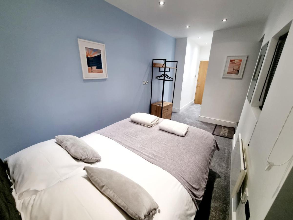 Superb 2 Beds 2 Baths New Apartment W/ Garden+Patio Bournemouth Exterior foto