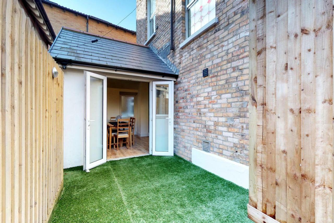 Superb 2 Beds 2 Baths New Apartment W/ Garden+Patio Bournemouth Exterior foto