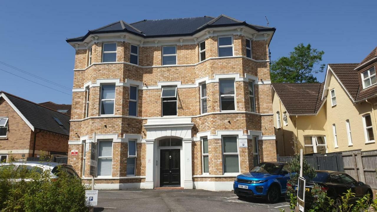 Superb 2 Beds 2 Baths New Apartment W/ Garden+Patio Bournemouth Exterior foto
